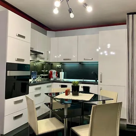 Lovely Katerina With Free Parking Apartment *
